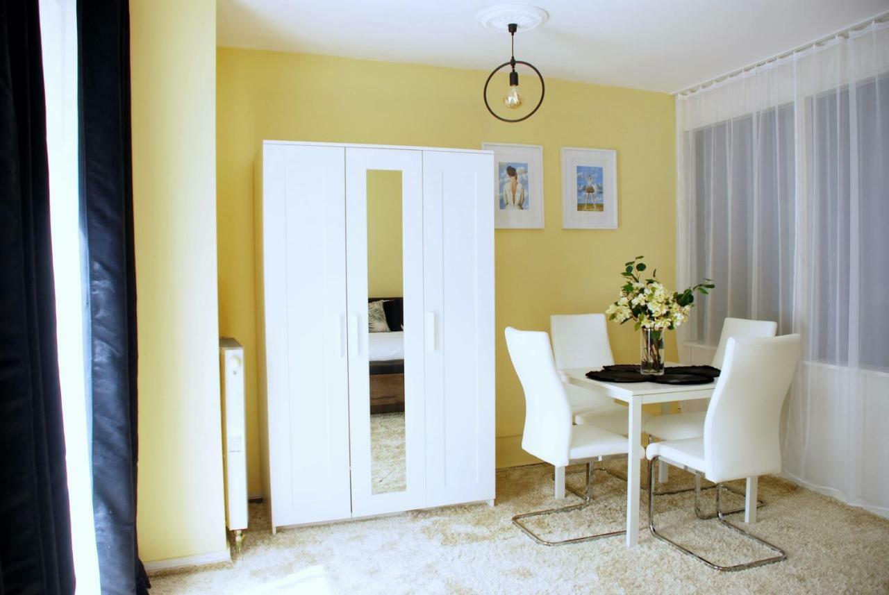 Central Point Apartman Zielona Góra Kültér fotó